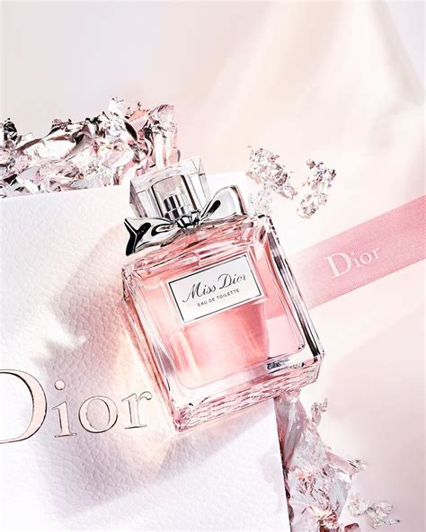 dior perfume descricap|Dior perfume website.